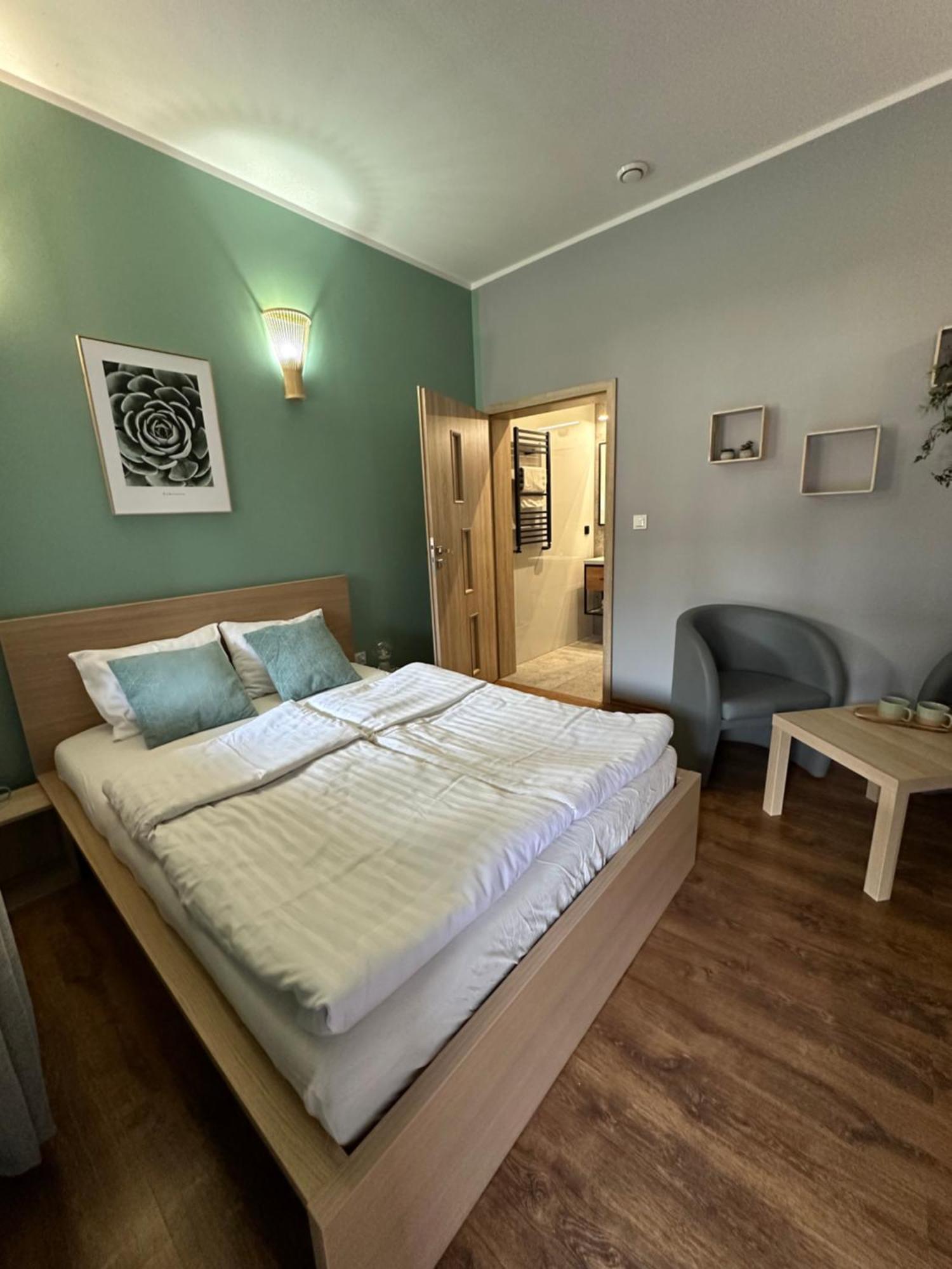 Hotel Nenufar Premium Kościan Eksteriør bilde
